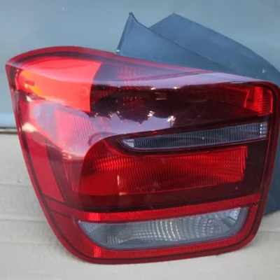 Stop aripa stanga BMW 1 2011-2019, vedere frontata