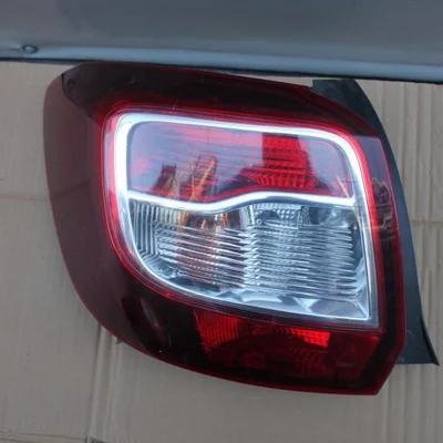 Stop aripa stanga DACIA SANDERO III 2021-2026 265550577R, vedere frontata