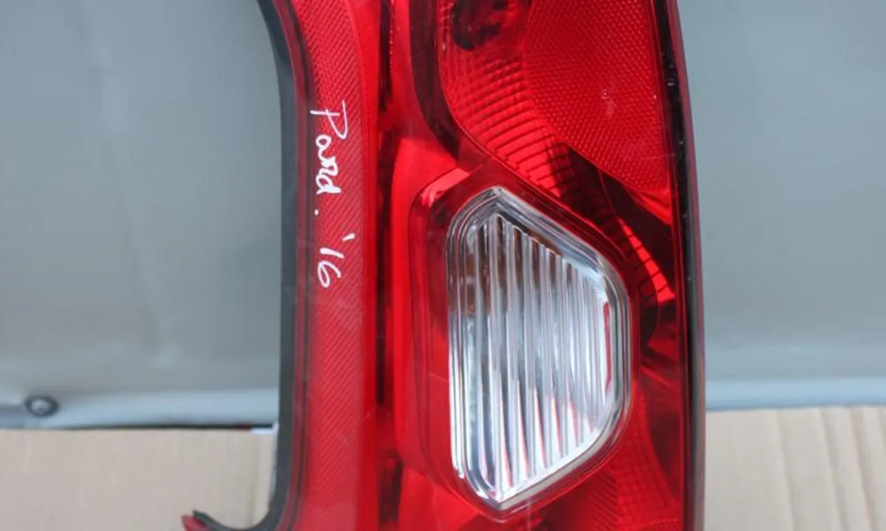 Stop aripa stanga FIAT PANDA 2012-null