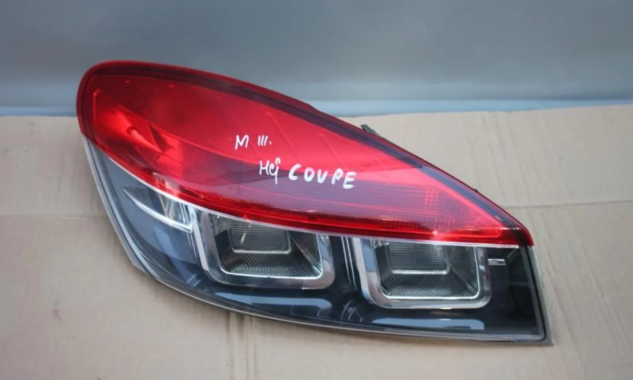 Stop aripa stanga RENAULT MEGANE III 2008-null