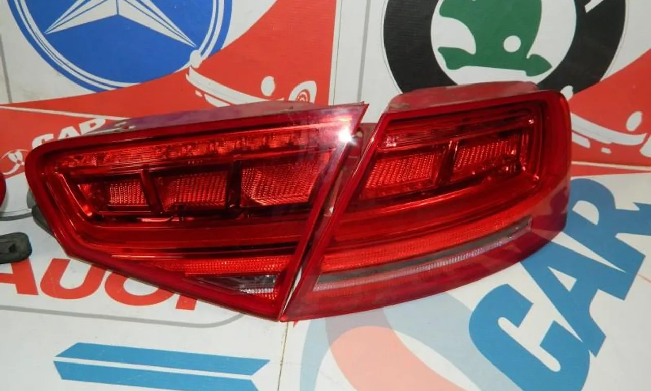 Stop dreapta capota AUDI A8 D2 1994-2005