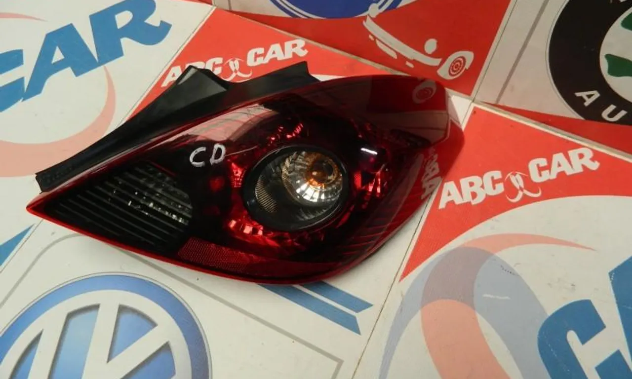 Stop dreapta OPEL CORSA D 2006-2015