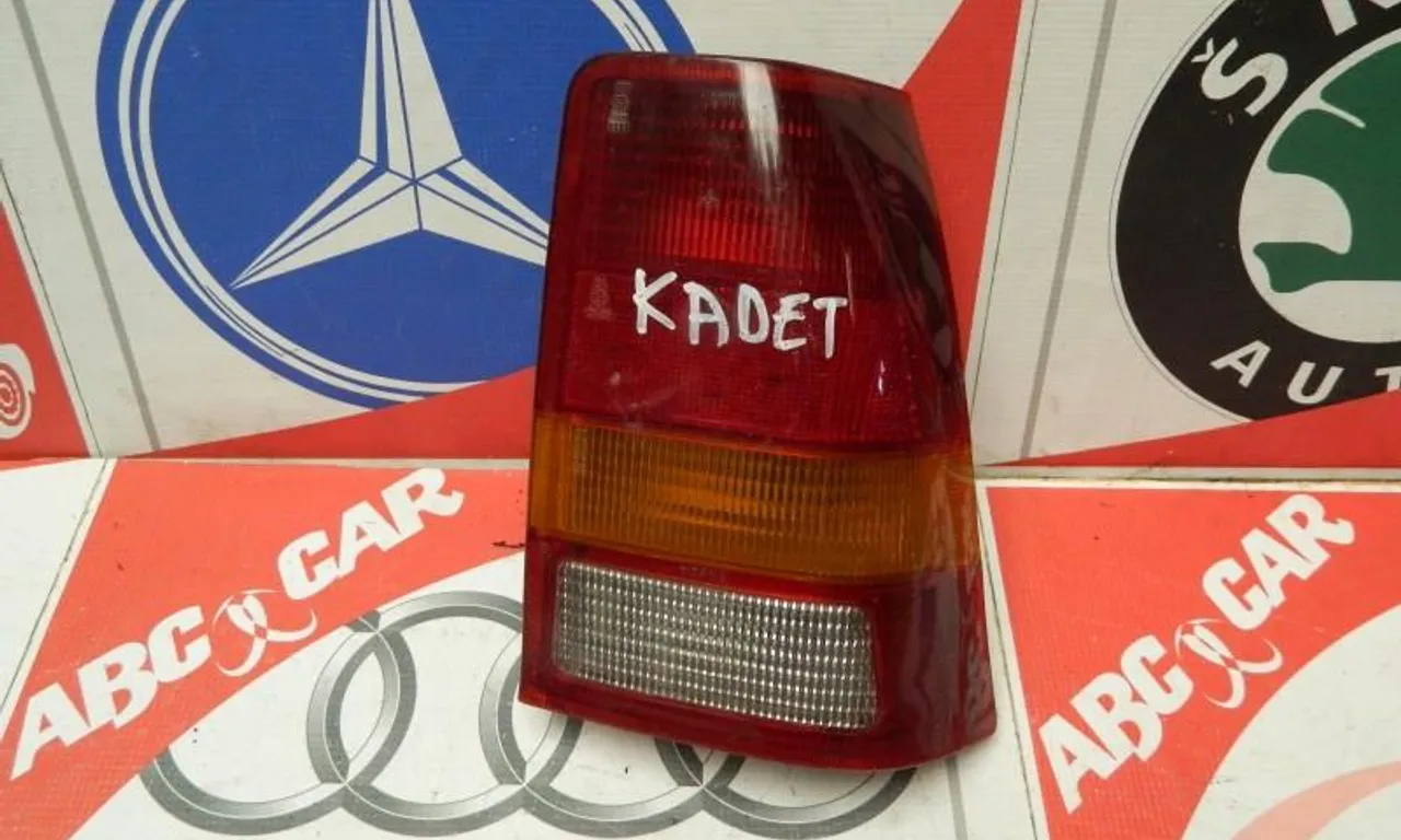 Stop dreapta OPEL KADETT E Combo 1986-1994