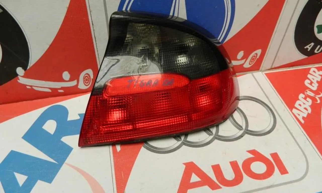 Stop dreapta OPEL ZAFIRA B 2005-2015