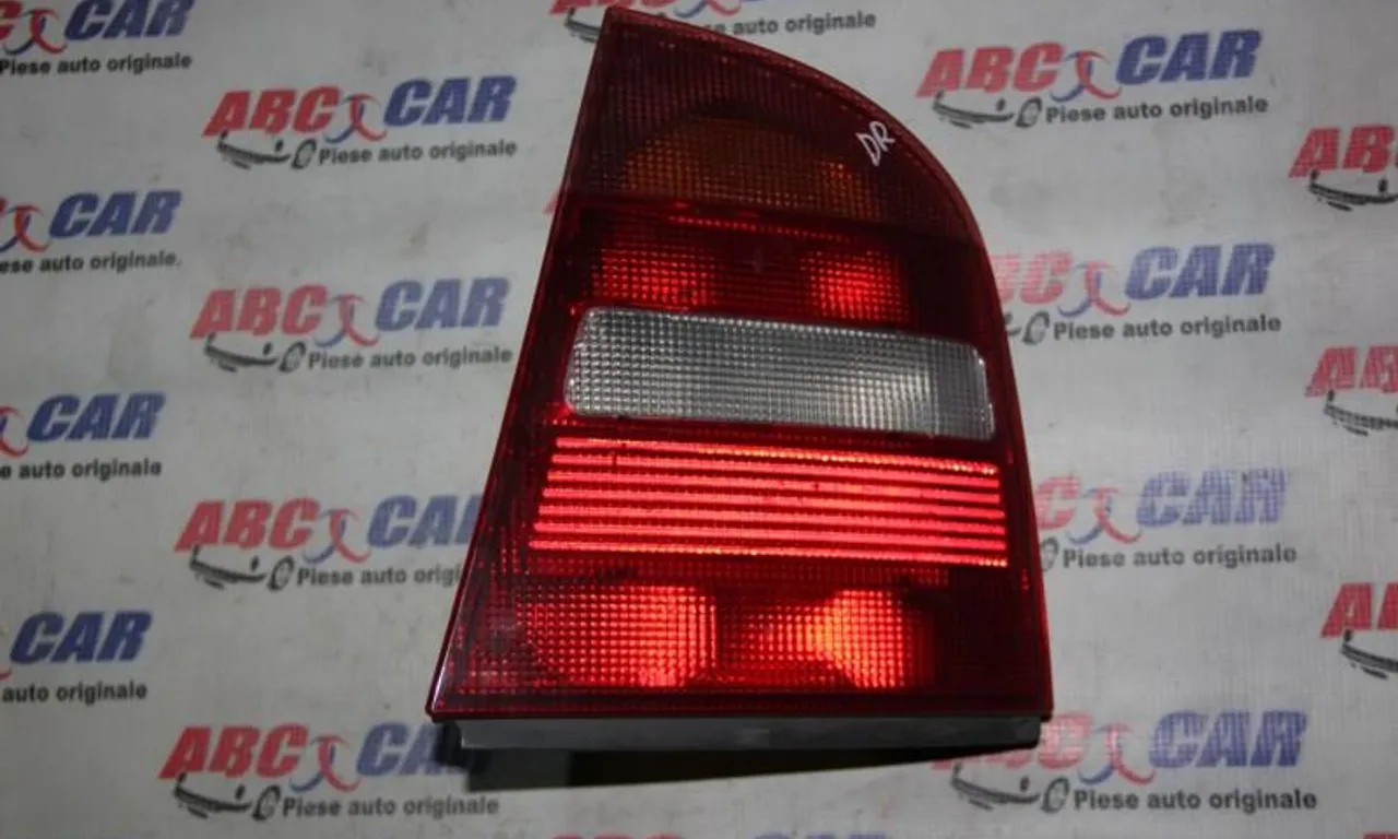 Stop dreapta SKODA OCTAVIA I 1996-2010