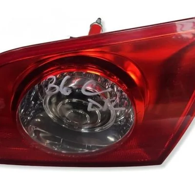 Stop haion / portbagaj dreapta VOLKSWAGEN PASSAT B6 2005-2011 3C9945094, vedere frontata