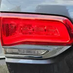 Stop haion / portbagaj stanga JEEP GRAND CHEROKEE IV 2010-2026, vedere frontata