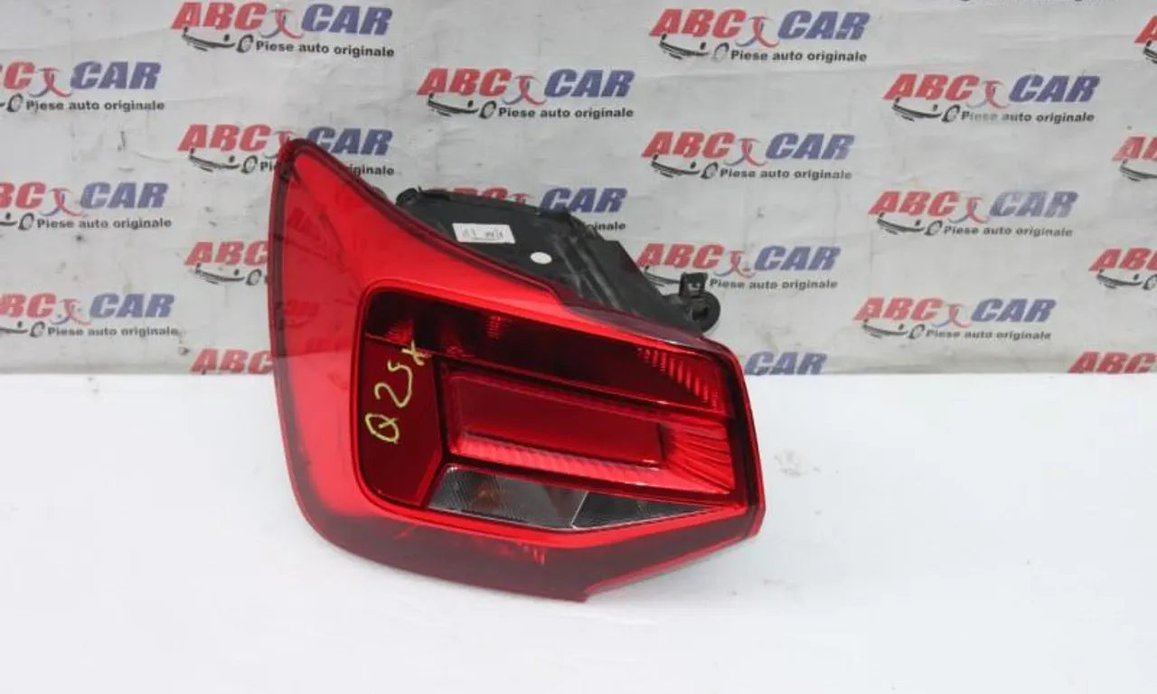 Stop stanga AUDI Q2 2016-null