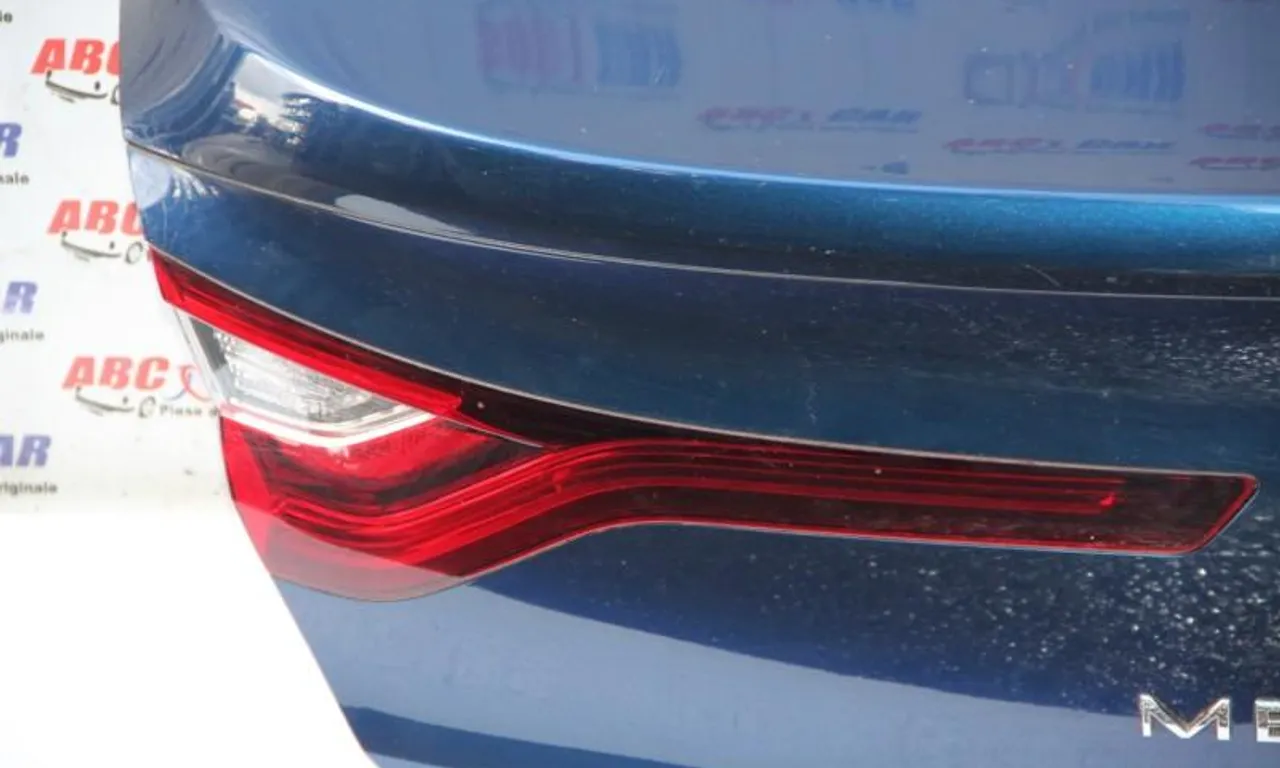 Stop stanga capota RENAULT MEGANE IV 2015-null