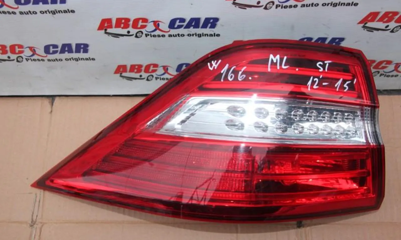 Stop stanga caroserie MERCEDES M-CLASS 2011-2015