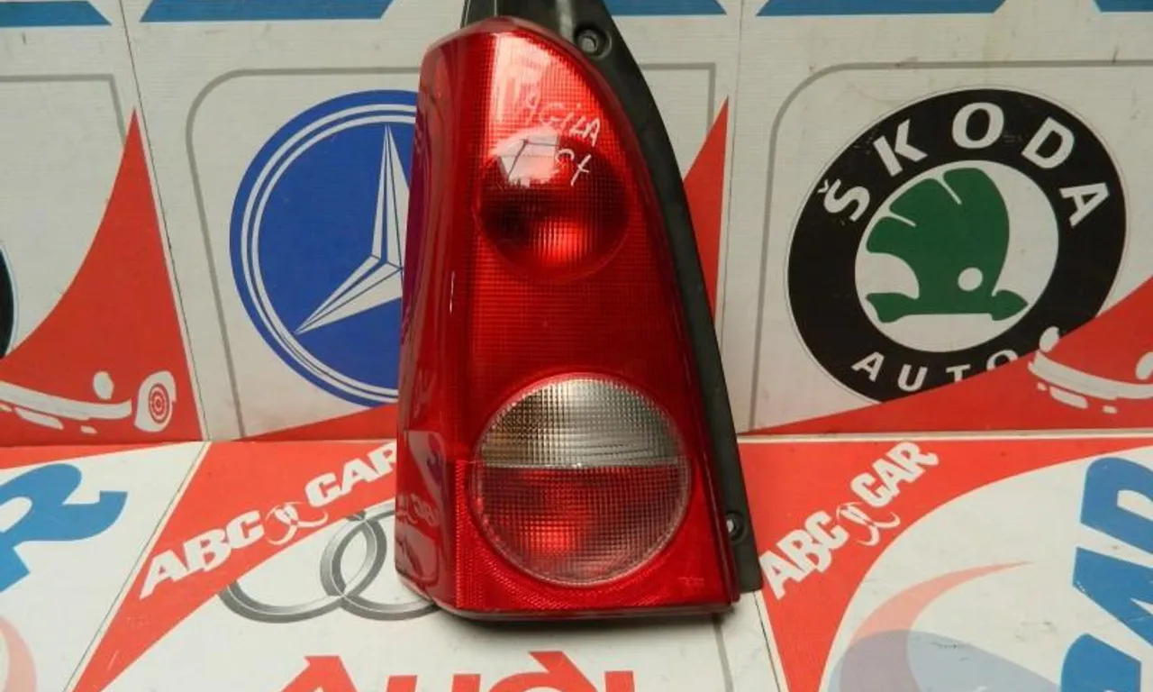 Stop stanga OPEL AGILA A 2000-2007