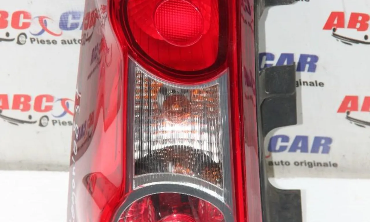 Stop stanga RENAULT LOGAN I 2004-null