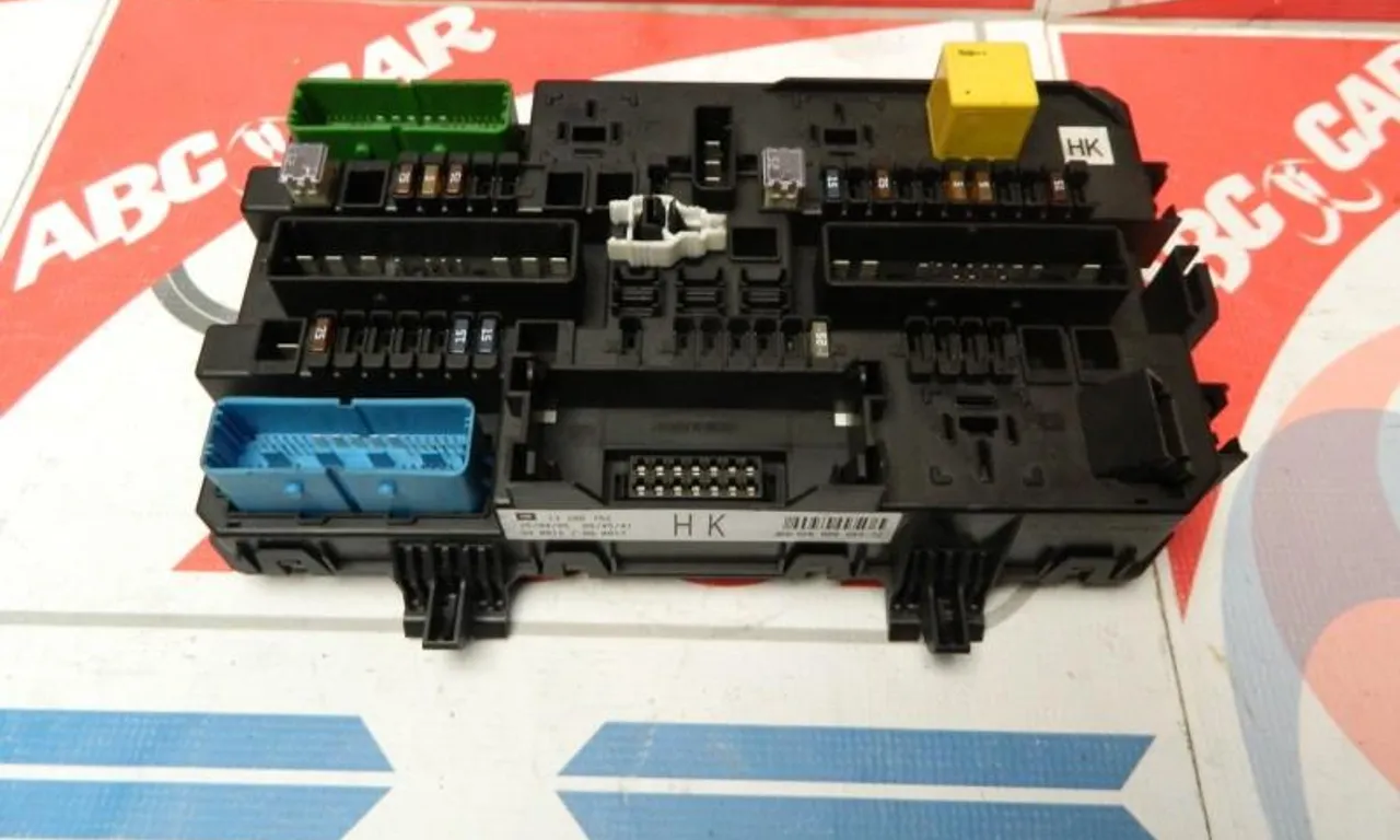 Tablou siguranta OPEL ASTRA H TwinTop 2005-2010