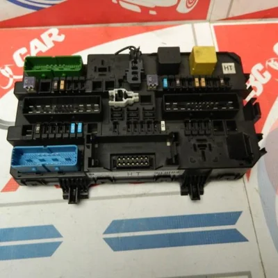 Tablou siguranta OPEL ASTRA H TwinTop 2005-2010 132222173HT, vedere frontata