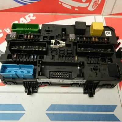 Tablou siguranta OPEL ASTRA H TwinTop 2005-2010, vedere frontata