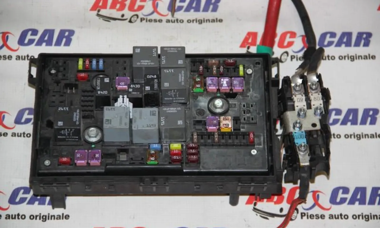 Tablou sigurante OPEL ASTRA J 2009-2015