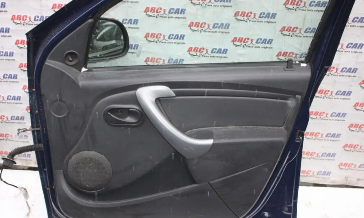 Tapiterie usa dreapta fata DACIA DUSTER 2010-2018