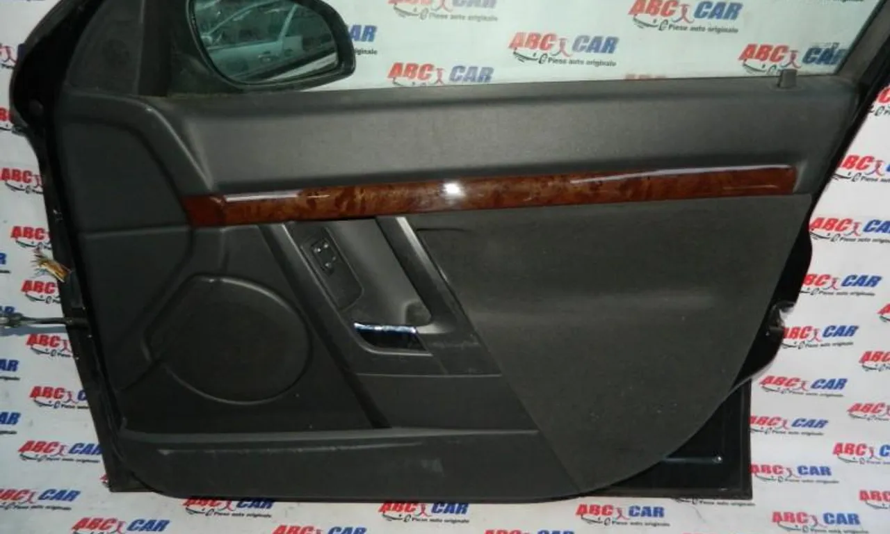 Tapiterie usa dreapta fata OPEL VECTRA C GTS 2002-2009