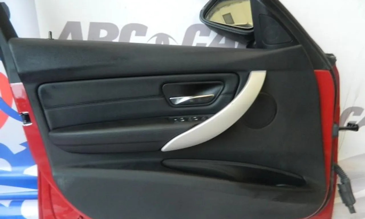 Tapiterie usa stanga fata BMW 3 2011-2018