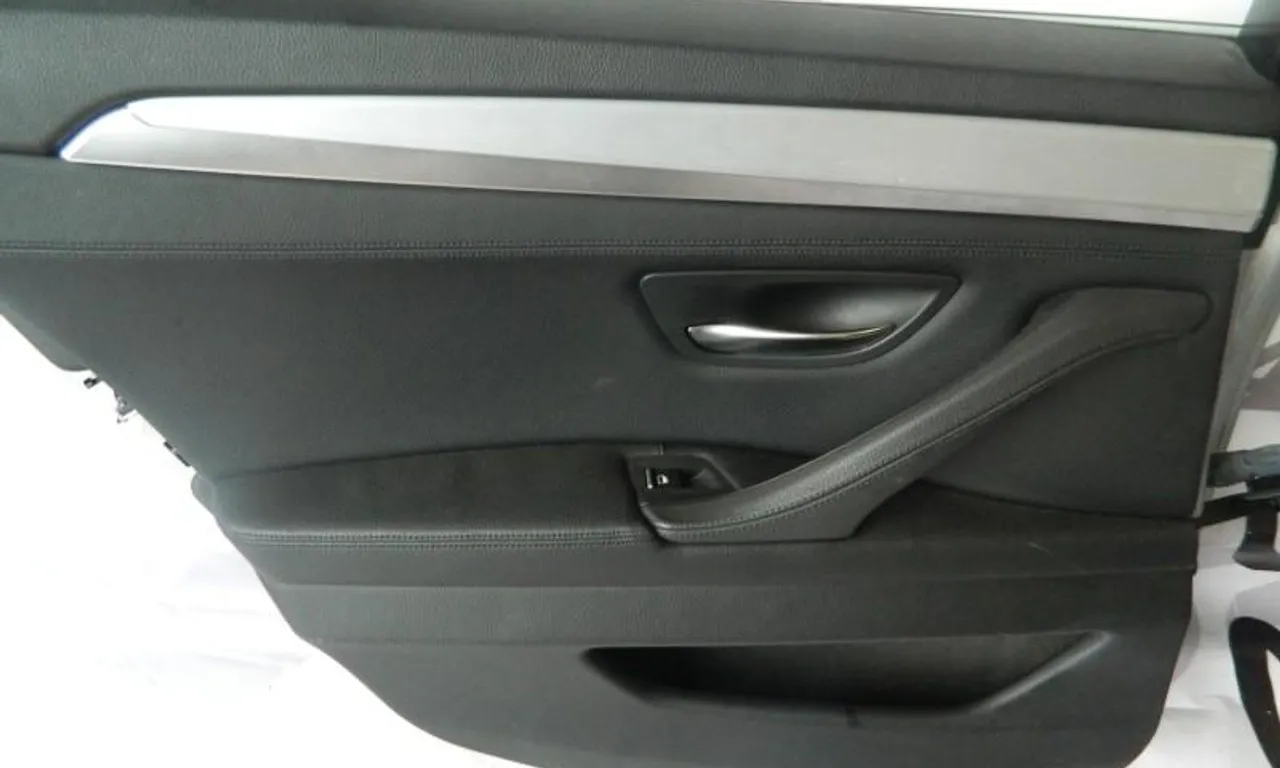 Tapiterie usa stanga spate BMW 5 2009-2017
