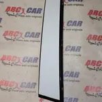 Trim/ornament exterior usa dreapta fata VOLKSWAGEN TOUAREG 2010-2018 7P6837902, vedere frontata