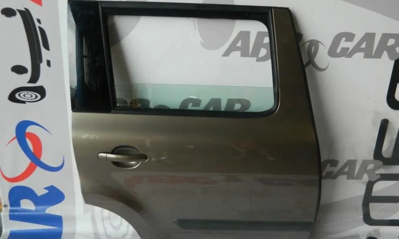 Usa dreapta spate SKODA YETI 2009-2017