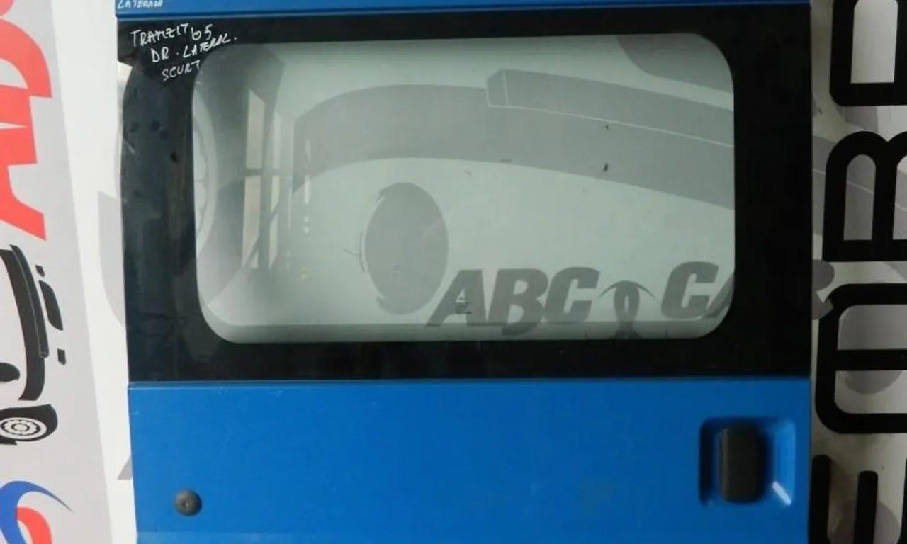 Usa laterala Dreapta FORD ESCORT VI 1995-2001