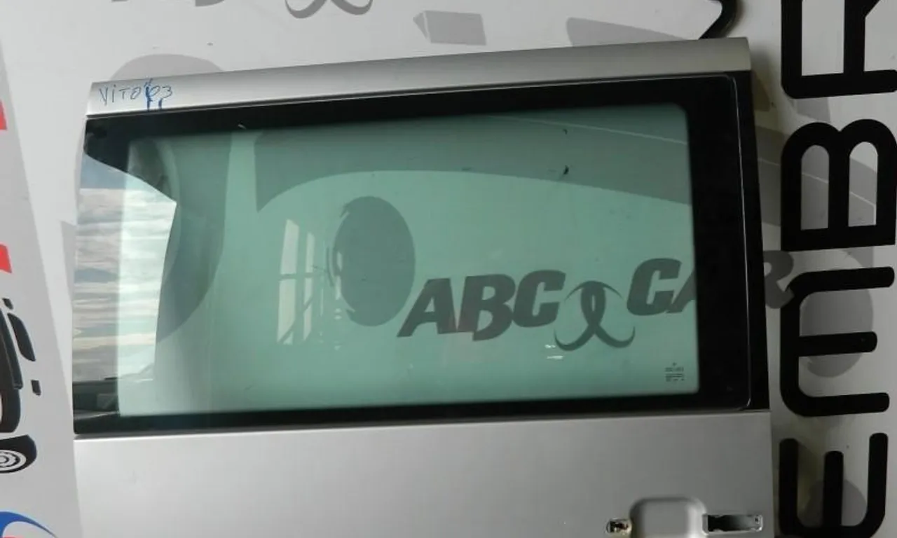 Usa laterala MERCEDES VITO 1997-2003