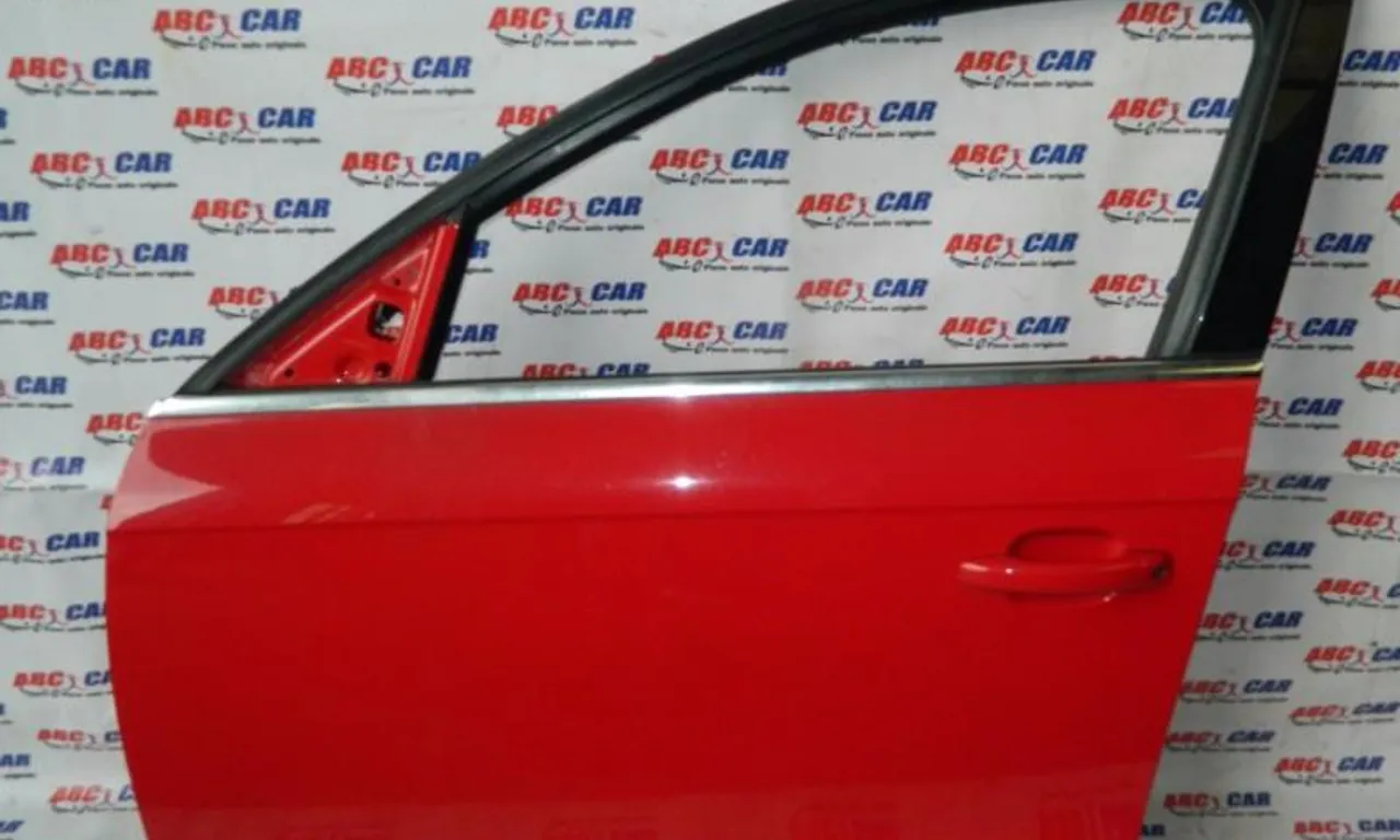 Usa stanga fata AUDI A4 B8 2007-2017