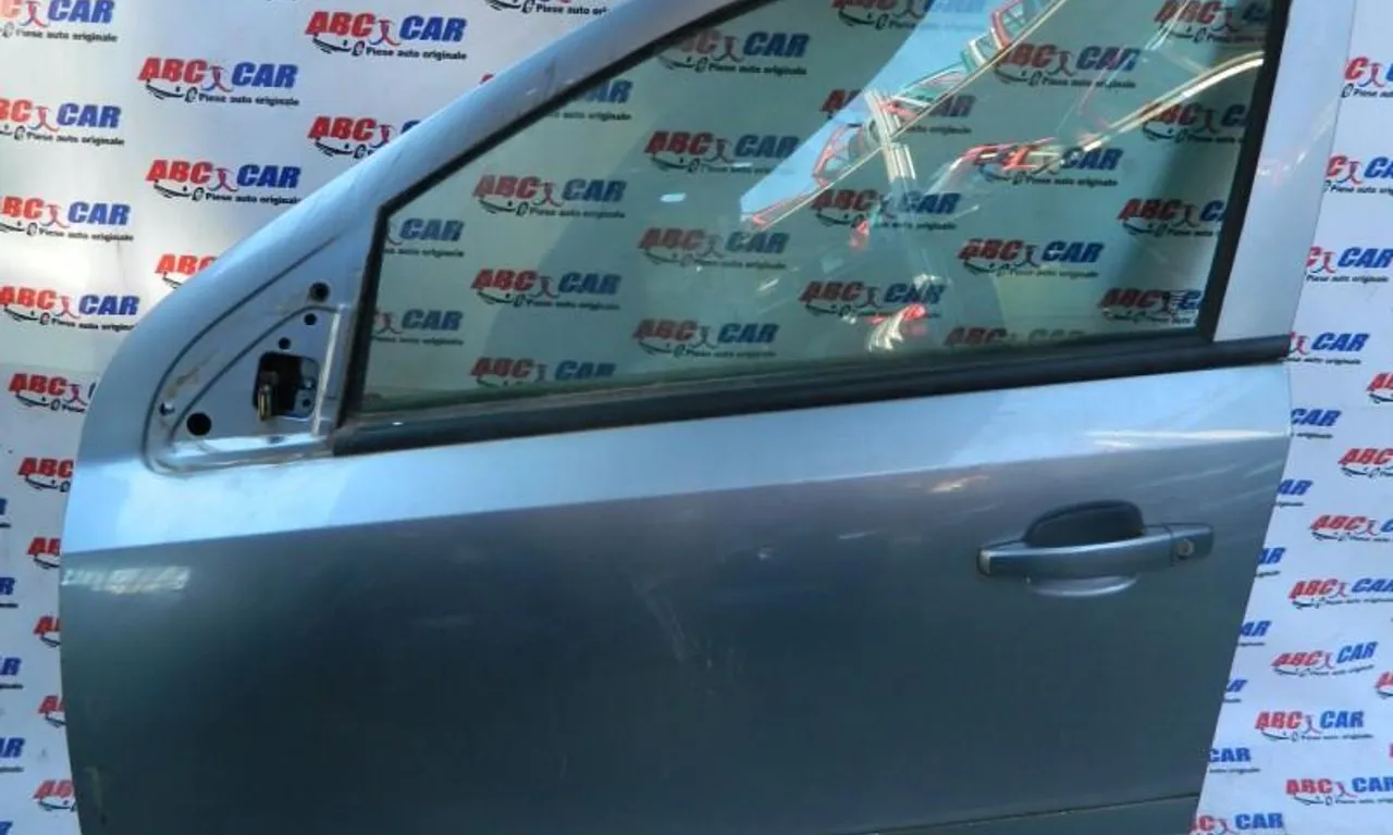 Usa stanga fata OPEL ASTRA H TwinTop 2005-2010
