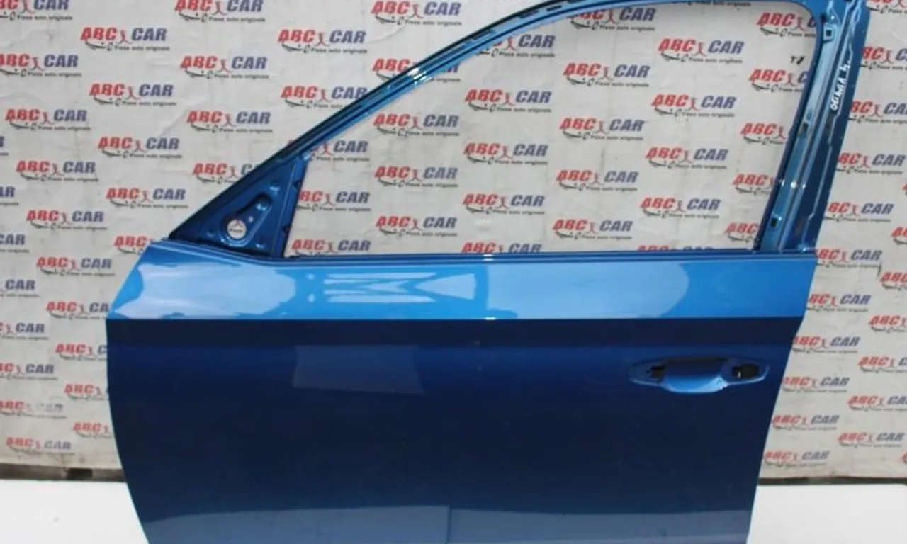 Usa stanga fata SKODA OCTAVIA IV 2019-null