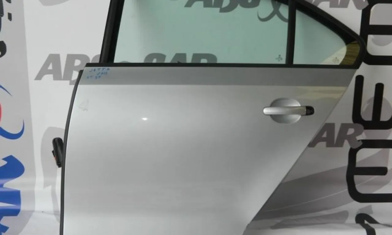 Usa stanga spate VOLKSWAGEN JETTA II 1983-1992