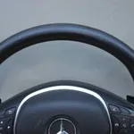Volan din piele cu comenzi si padele MERCEDES CLS 2017-2026, vedere laterala