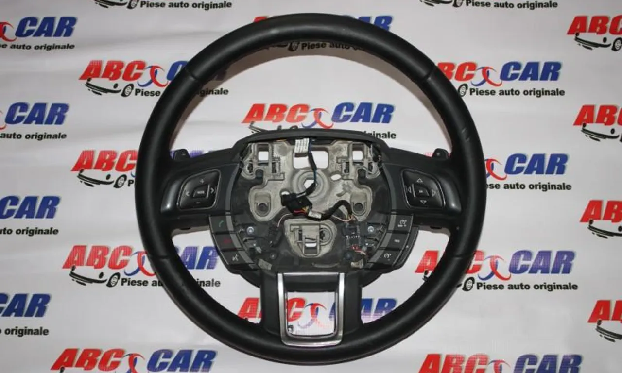 Volan din piele cu comenzi si padele Range Land Rover Range Rover Evoque 2011-2018 EJ323F563MA LAND ROVER RANGE ROVER EVOQUE 2011-2019